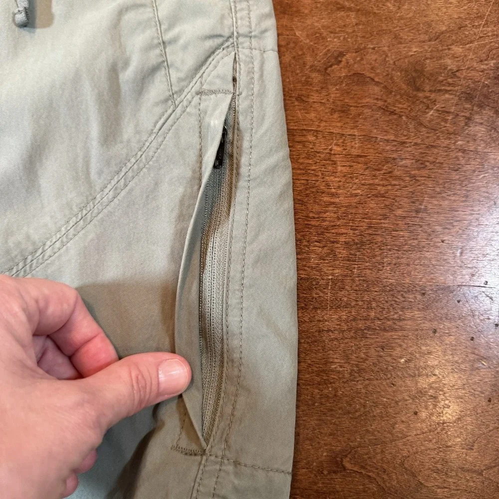 KUHL Shorts Womens 6 Gray Spire Chino Hiking Outdoor Gorpcore Camping 10